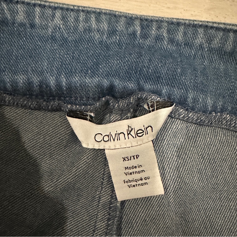 Wear one time - Picture 3 of 3